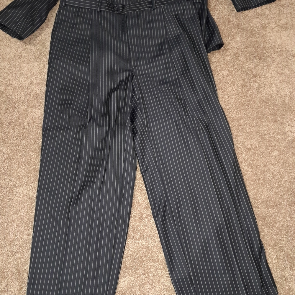 Men's suit - Picture 4 of 7